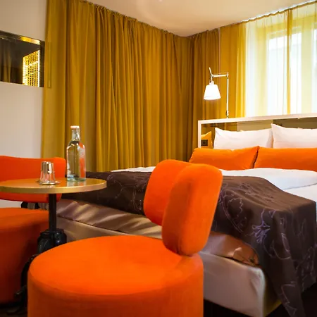 Отель Nala Individuellhotel Инсбрук