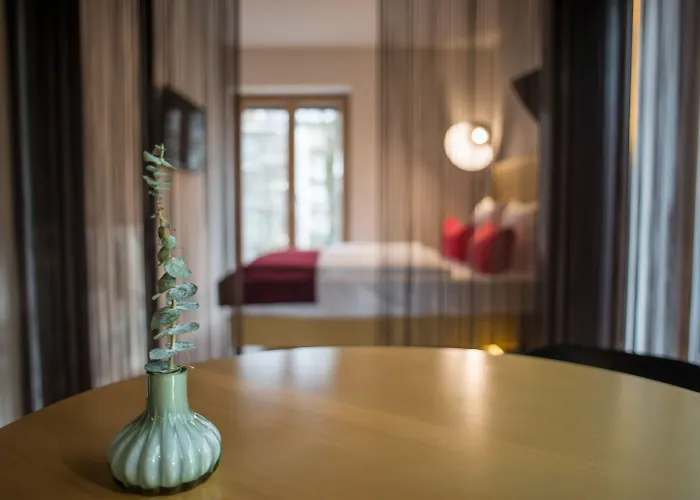 מלון Nala Individuellhotel 3*